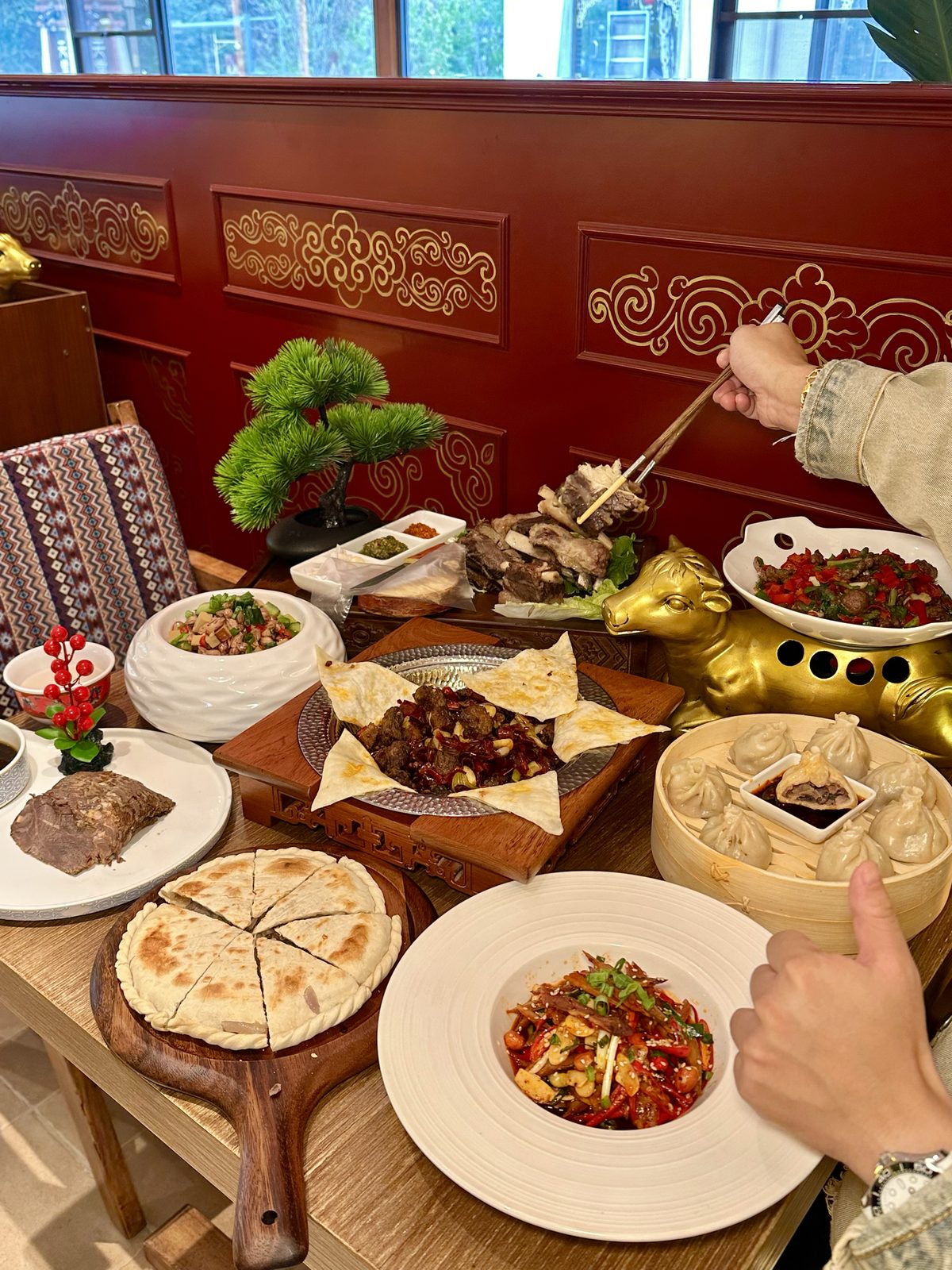 鹰组合音乐藏餐（九寨沟沟口店） 参考图 1